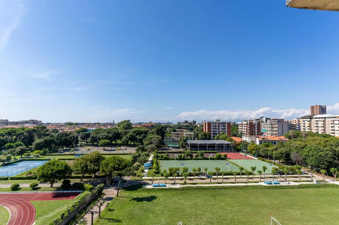Livorno - Sea View Apartment! 0*,